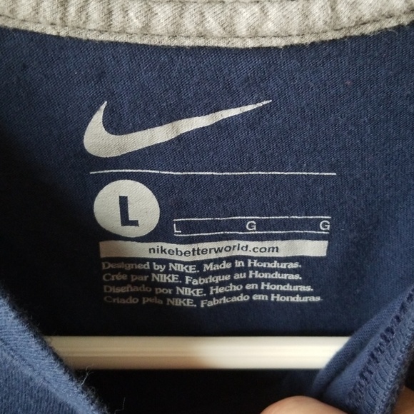 Blouse - Picture 2 of 2